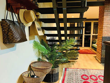 black earth decor