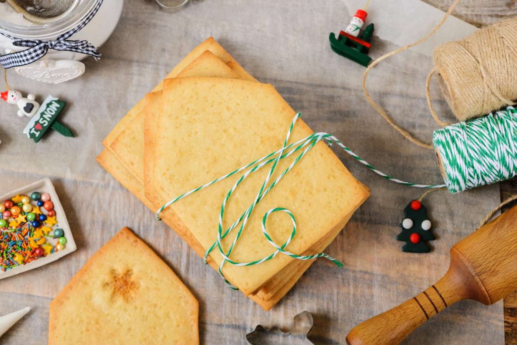 DIY Gingerbread House